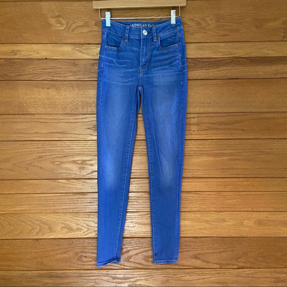 American Eagle High Rise Jegging blue wash